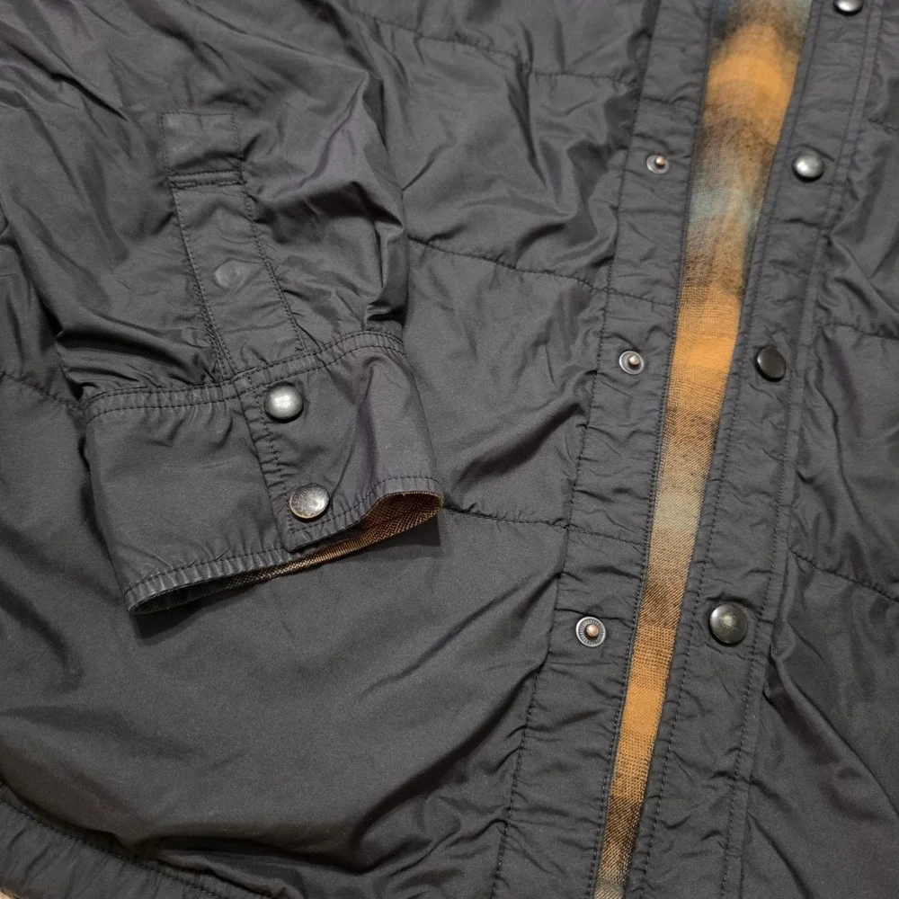 The North‎ Face Reversible Flannel Shirt Shacket Puffer Jacket  Large